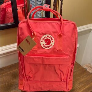 FJALLRAVEN KANKEN Backpack NWT